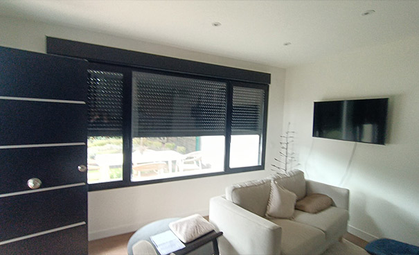 Garantía y rapidez en reparación de persianas